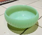 vintage Fire King Jadeite Swirl glass bulb bowl