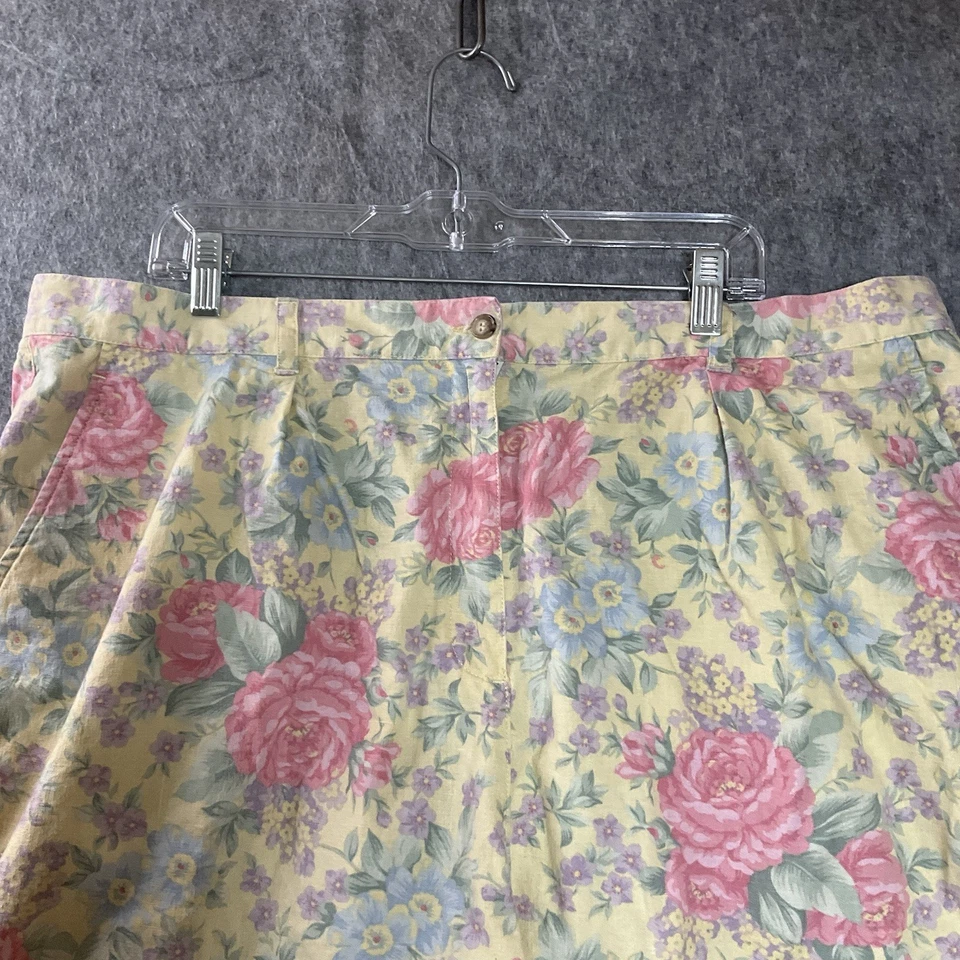 Pantalones Cortos De Colección Para Mujer Plus 2X Bolsillos Florales Amarillos Mezcla de Lino Cottage 42x6 * Foto 2 de 4