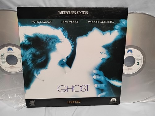 Ghost 1990 Paramount Home Video LV 32004-2WS Laserdisc Widescreen Edition - Picture 2 of 6