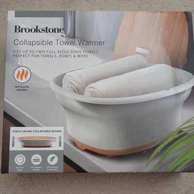 Brookstone Collapsible, Up To 2 Large Towels / Bathrobe / Blanket Warmer NIB
