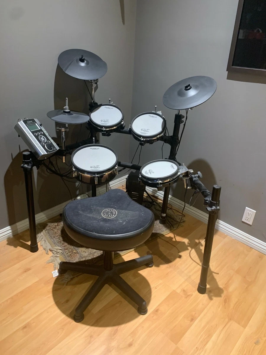 Roland TD 9SX V Drums full kit DW 5000 base pedal and Roc N Soc Throne