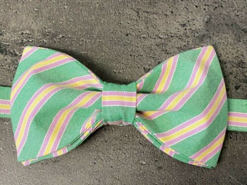 NEW Custom Men's Green Striped Oxford Bow Tie Pre-tied Adjustable Gift Preppy - Picture 2 of 3