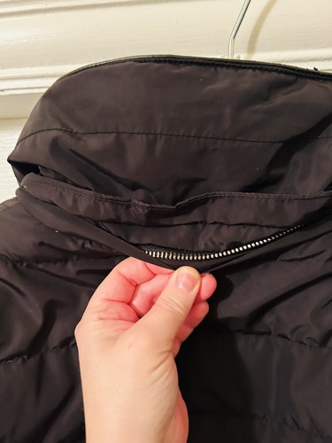 Zara Black puffer Jacket - Down Filled - Missing Hood - Size S (8- 10 Approx) - Picture 6 of 7