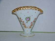Fenton 4.5" Fan Vase Pink Rose Crest Charleton Arched Roses with Gold Decoration