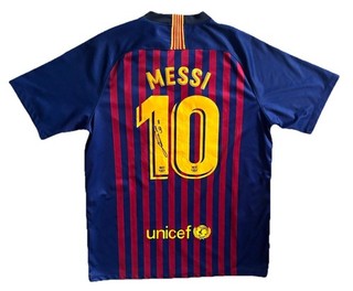 LIONEL MESSI Hand Signed 2018/19 Authentic FC Barcelona Nike Home Jersey COA