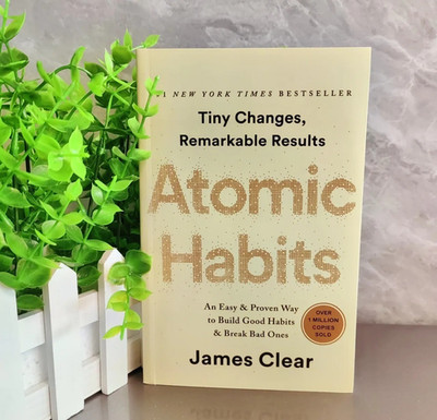 Atomic Habits von James Clear (2018, Taschenbuch)
