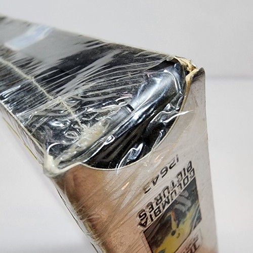 Close Encounters Of The Third Kind - Steven Spielberg SEALED VHS - DIRECTORS CUT - Picture 6 of 7