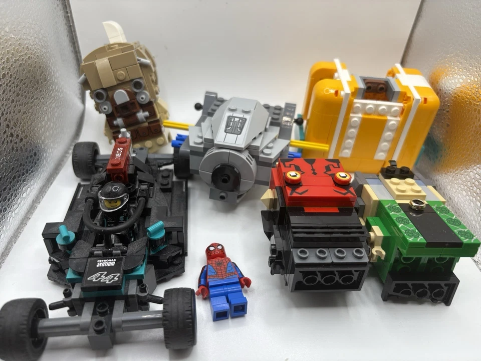 Lego Lote Solto Aleatório Brickheadz Star Wars Spider-Man Speed Champions F1 - Imagem 2 de 4
