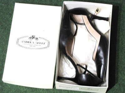 Andrea Selli Damenschuhe Handarbeit 37 1/2 schwarz Spitze Absatz 8 cm