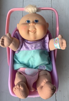 10  Cabbage Patch Kids 2004 Baby With Carrier