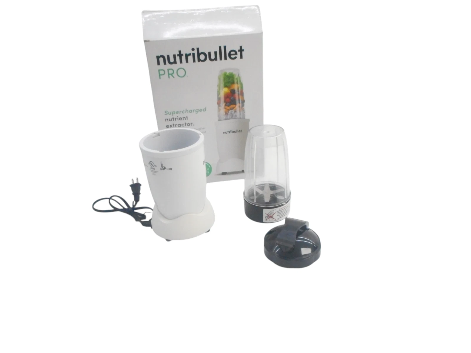 NutriBullet Pro 900 Watt Blender NB9-0901AW Matte White READ,,