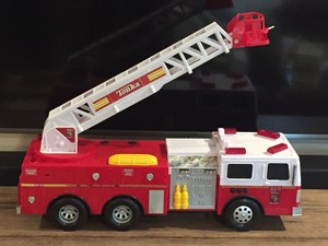 diecast fire trucks with working lights