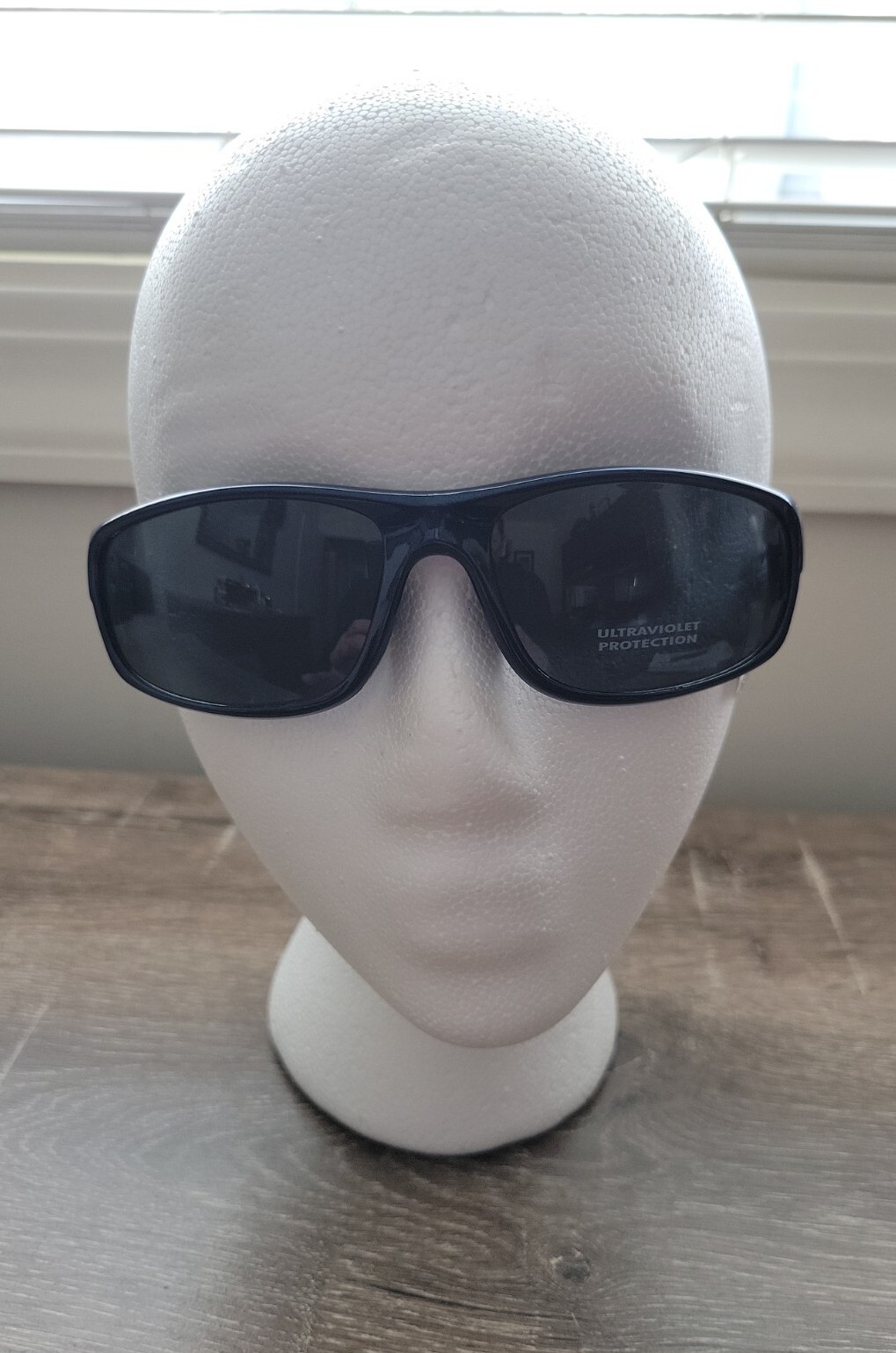 Dark Blue UV-Protection Unisex Sunglasses - Brand New with Minor Flaw  -image