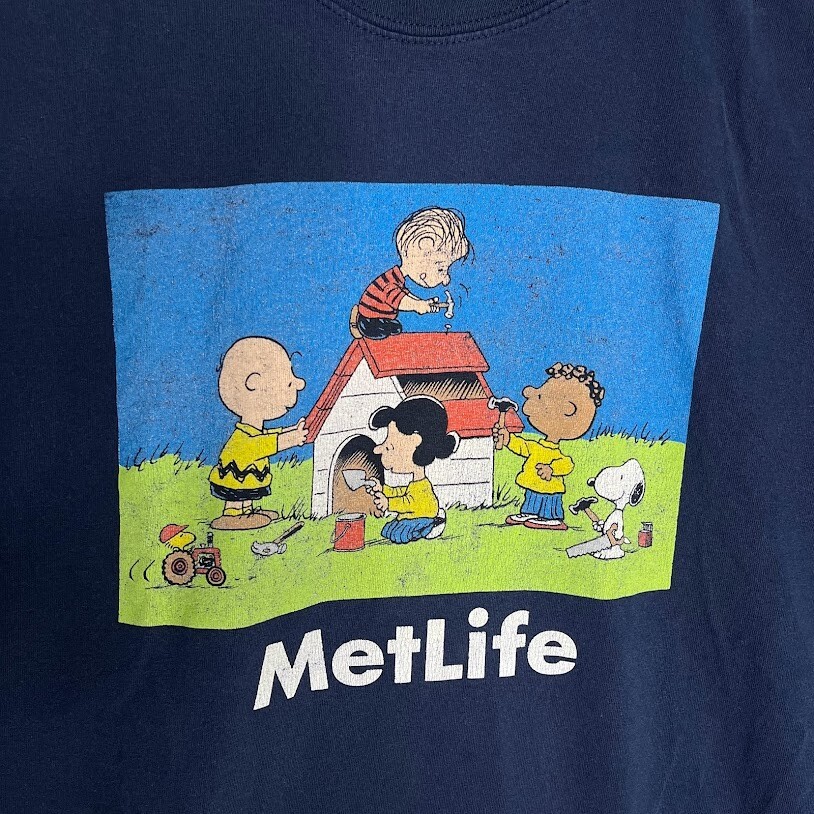 Gildan Tshirt Mens XL Blue Graphic Print Metlife Volunteer Peanuts  