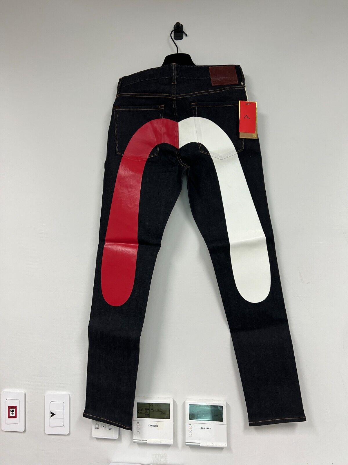 EVISU EVISU