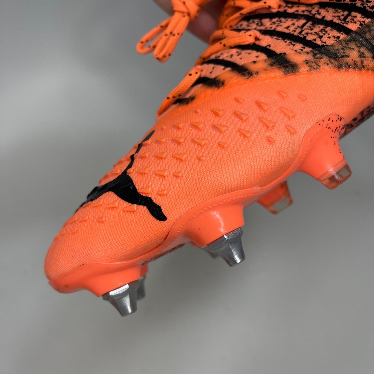 Puma Future Z 1.3 SG 106750-01 Professional Football Soccer Boots