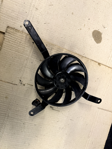 Ventilador de refrigeración Triumph Daytona 675 2006 2007 2008 con motor de soporte - Imagen 5 de 5