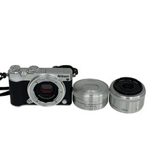 Nikon 1 J5 Double Lens Kit Mirrorless Camera 18.5mm f1.8 / 10-30mm f3.5-5.6R