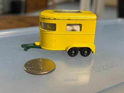 Matchbox Lesney #43-C Pony Trailer - Green Base
