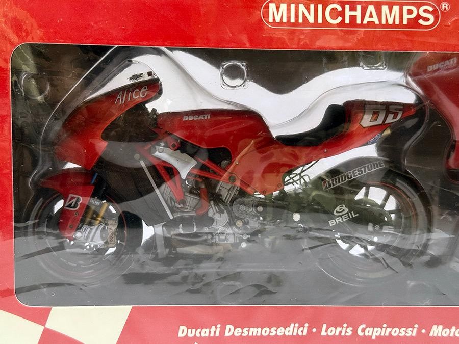 ドゥカティ moto GP 2007 ロリス・カピロッシ ミニチャンプス