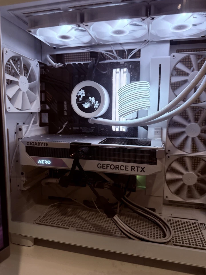 Pc With 4070 To Super AERO - Image 2 of 2