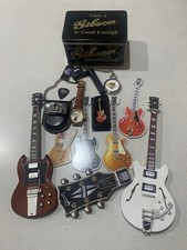 Gibson Mini Guitar Collectibles Set w/ Tin Pins Keychain/Chain Vintage 1994