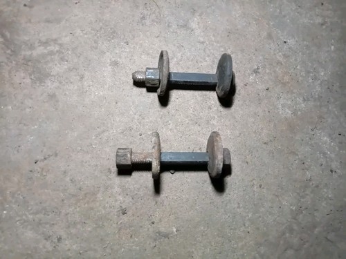 Chevrolet Blazer S10 - Sturzeinstellschrauben Querlenker