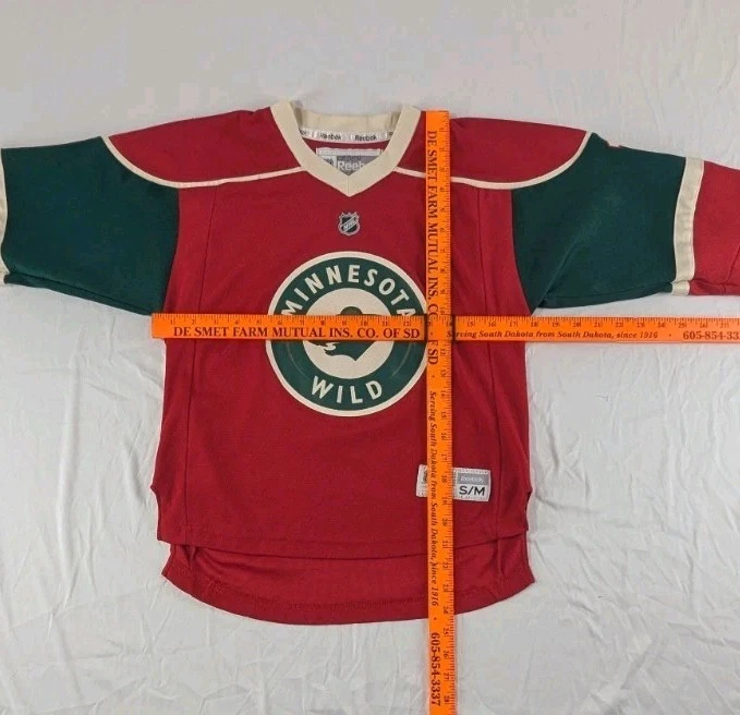 Zach Parise Minnesota Wild #11 Reebok Jersey Yourh Small S Red NHL Written On - Image 4 of 4