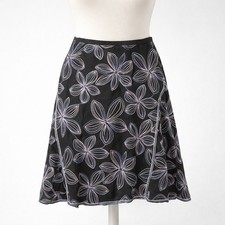 Y2K Floral Embroidered Whimsigoth 100 Cotton Midi Skirt Size 10 Dark Romantic