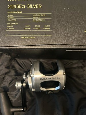 Okuma Makaira Sea Silver Big Game Lever Drag Reel - MK-20SEA
