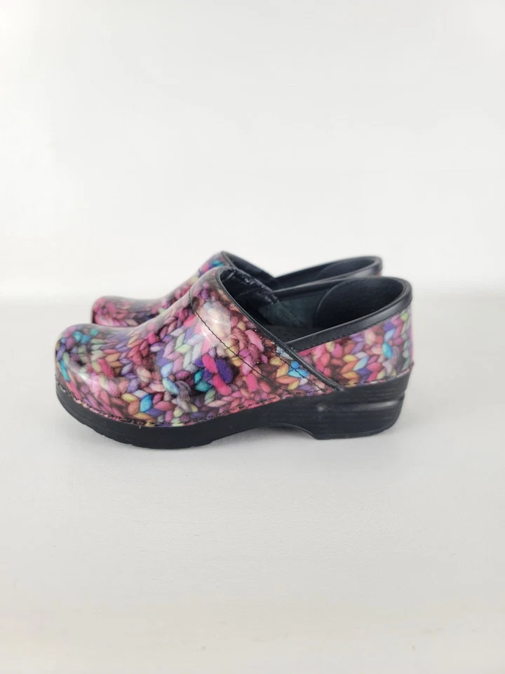 Zueco de mujer Dansko profesional charol talla 36 hilo tejido EE. UU. 5,5-6 Foto 2 de 4