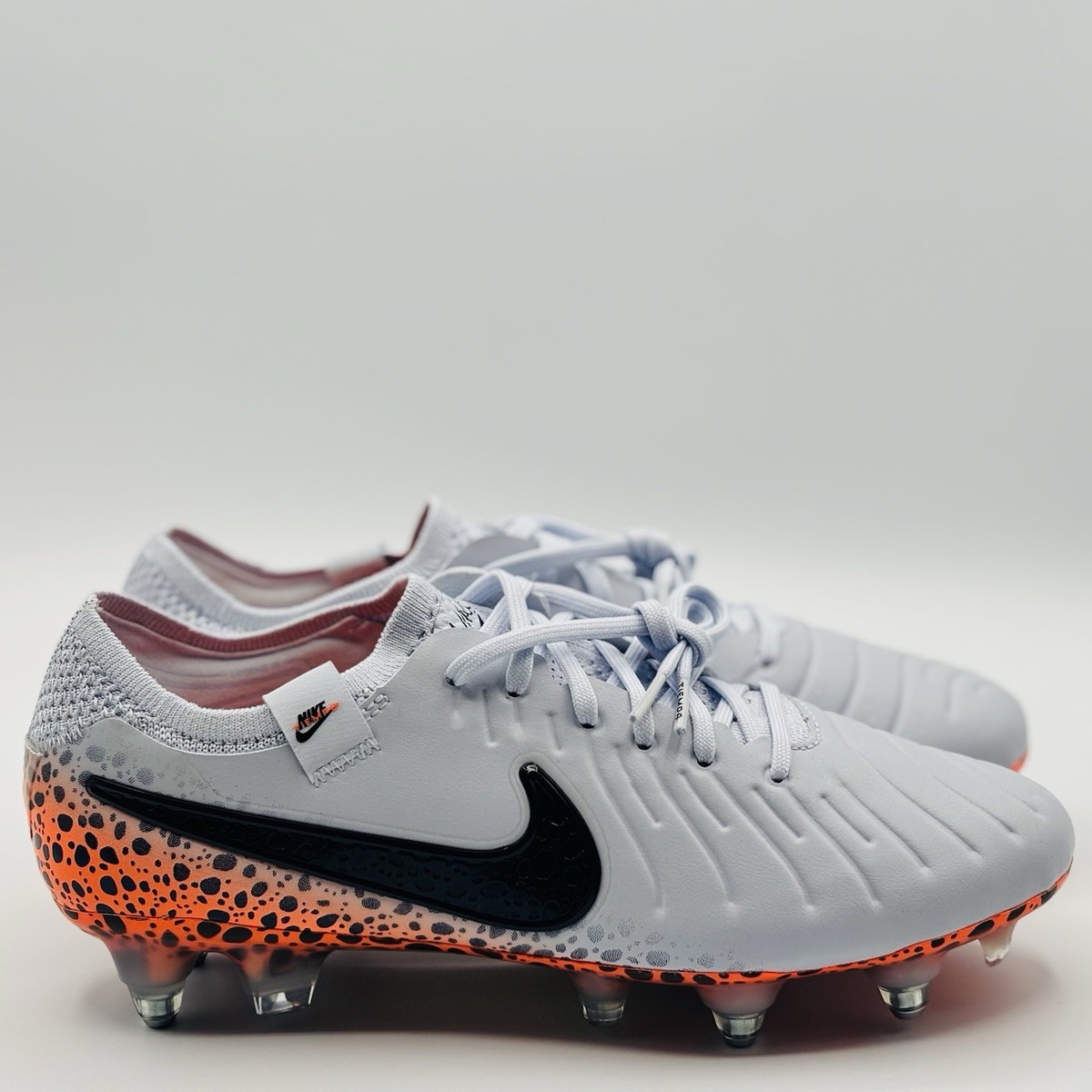Nike Tiempo Legend 10 Elite Soccer Cleats SG M 6.5 W 8 Electric
