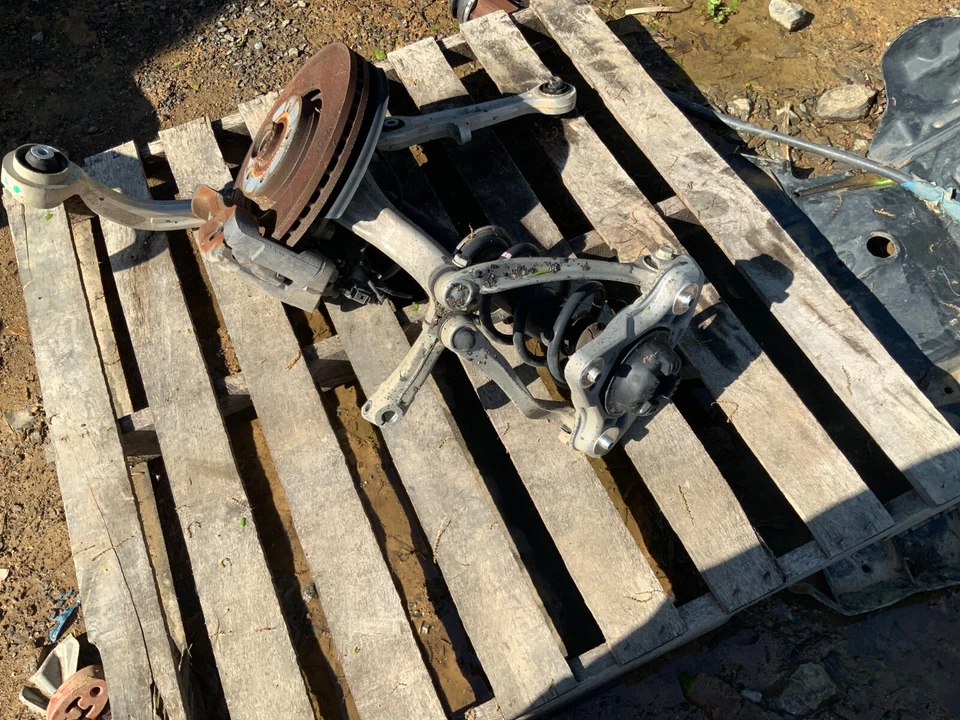 Audi A4 2005 2006 2007 2008 montaje de rodilla de conductor ¡OEM 147 k millas! Foto 4 de 4