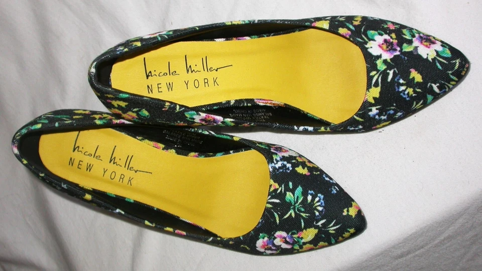 Nicole Miller New York Mujer Stiletto 3" Tacones Talla 7M Floral Excelente Estado Foto 4 de 4