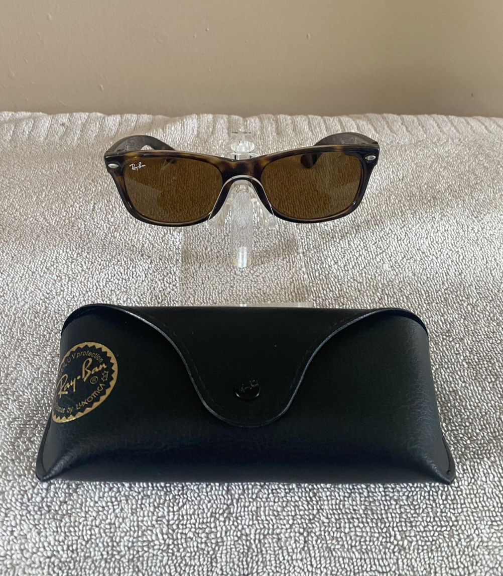 Ray-Ban RB2132 Wayfarer Sunglasses Brown Lenses 145mm  display picture 2