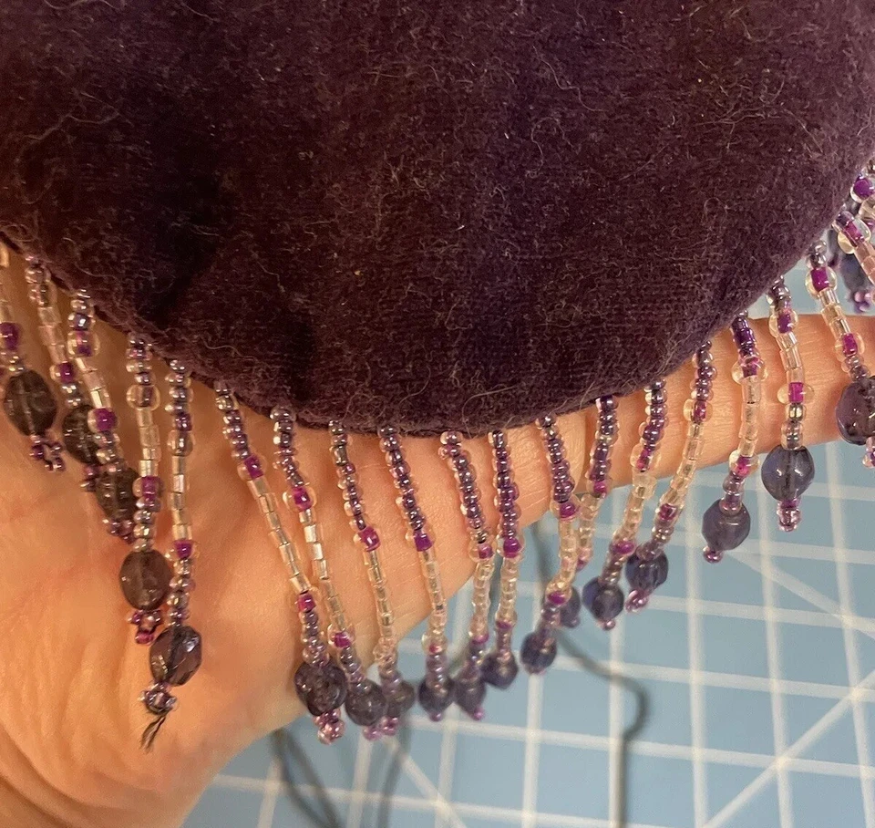 90 年代紫色天鹅绒斜挎包串珠巫术条纹波西米亚嬉皮波西米亚硬币钱包 — 第 4/4 张图片