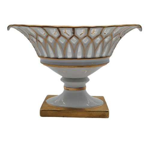 Vintage French Style Gilted Footed Reticulated Compote Aprox 8" - Picture 6 of 15