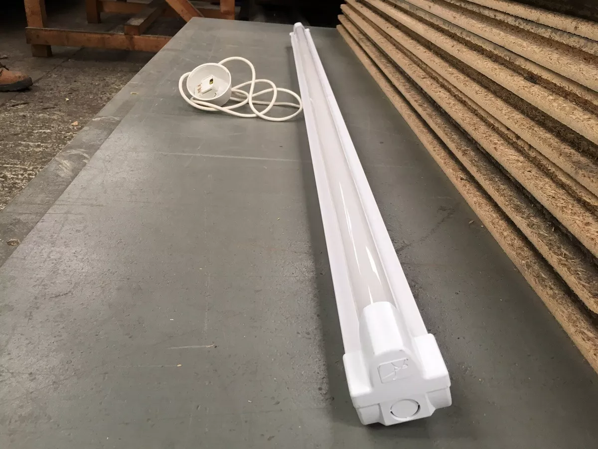 Ansell 5ft led sale batten