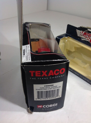 Corgi #1 FORD Artic Tanker Texaco Fire Chief Gasoline~Display box THE TEXAS CO. - Picture 6 of 6