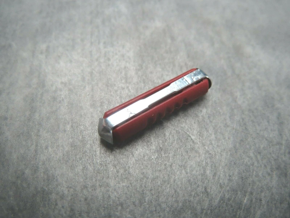 Blanco 8A y Rojo 16A Fusible Audi VW Porsche Hecho en Alemania Paquete de 6 - ¡Envío Rápido! Foto 4 de 4