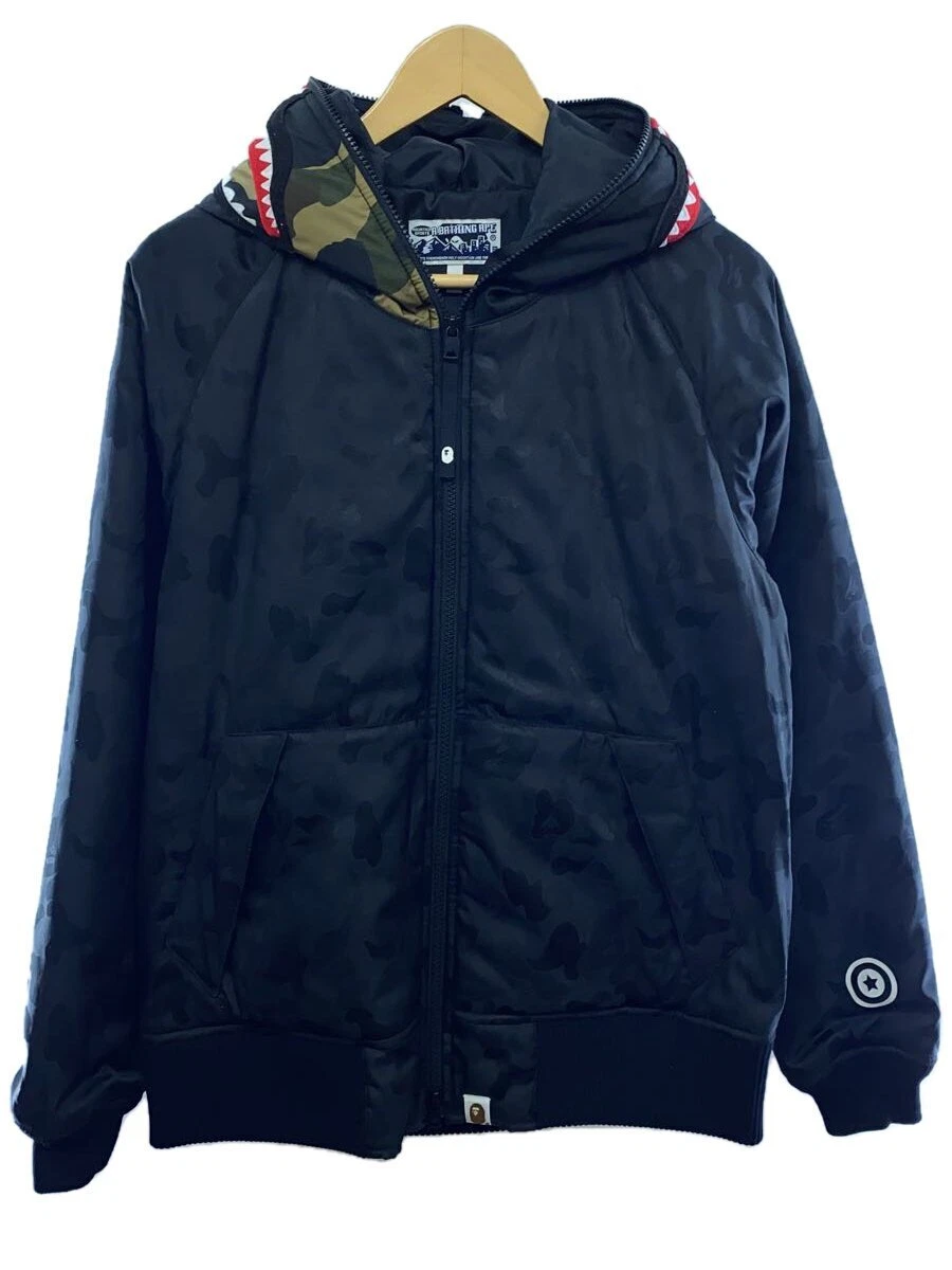A BATHING APE (BAPE) Giacca con cappuccio e zip A BATHING APE nera M usata