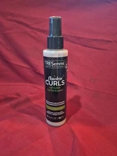Tresemme Flawless Curls Refresher Spray Rehydrate And Tame Frizz 6.1 fl oz HTF