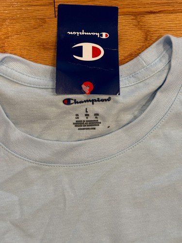 Champion Refine Sky hellblau klassisch Grafik T-Shirt Large brandneu mit Etikett - Bild 2 von 6