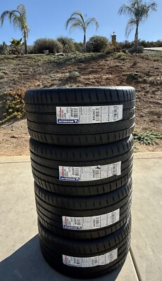 FOUR BRAND NEW 265/40ZR18 (101Y) Michelin Pilot Sport 4S PS4S