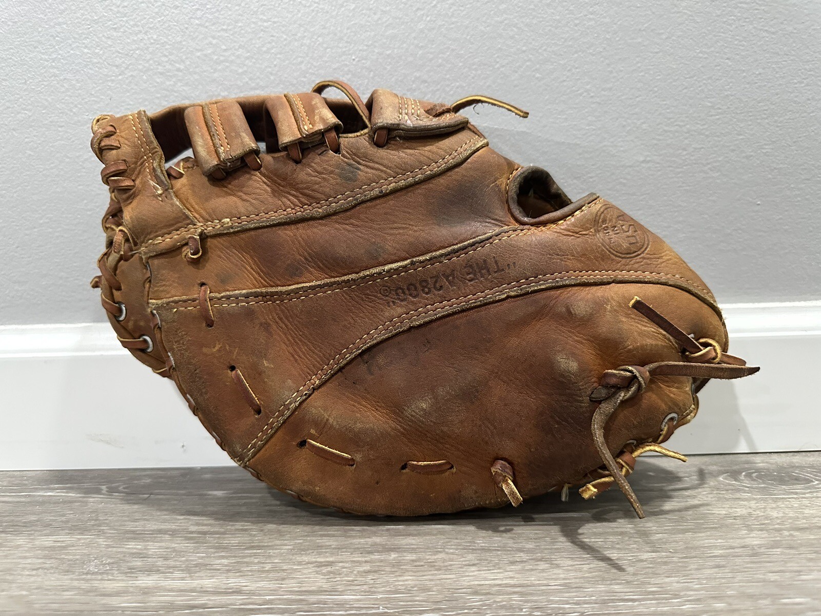 MEN 13” RH THROW WILSON THE A2800 FIRST BASE GLOVE eBay