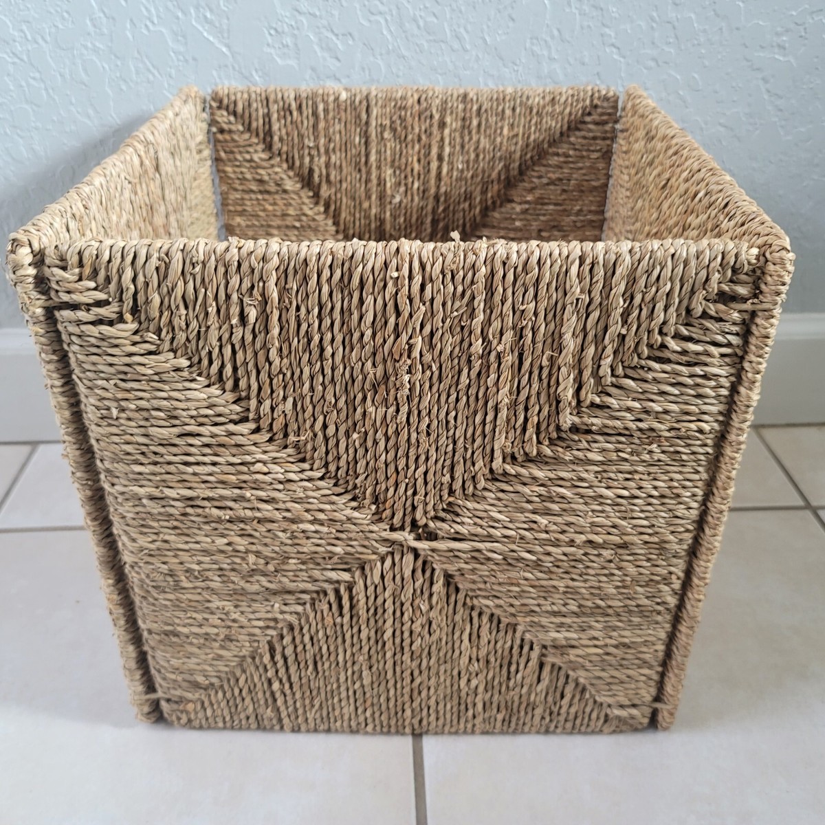 Ikea KNIPSA Basket Decorative Box Bin Seagrass 12½ x 13