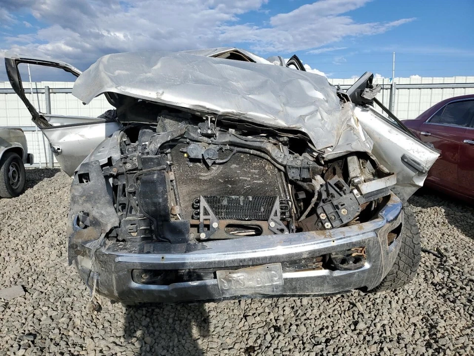 Módulo de control de frenos de remolque usado para: Ram Dodge 2500 2012 camioneta control de remolque Foto 2 de 4