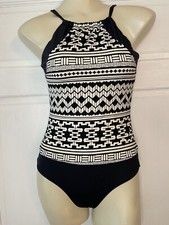 JAG Womens Black/White One Piece Swimming Suit Size Small Coco Cruz