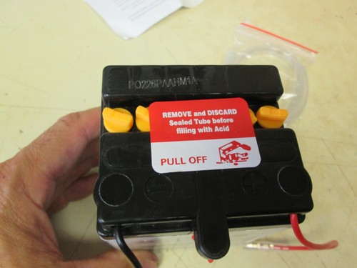 DURABATT BATTERY 12V SMALL MOTORCYCLE ATV JETSKI SNOWMOBILE TRACTOR CB2.5L-C - Picture 3 of 5