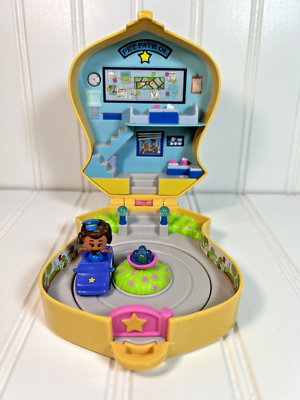 Pet Patrol Giggle McDimples Toy Story 4 Polly Pocket Disney Pixar